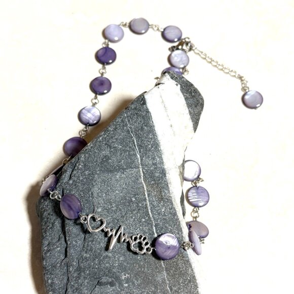 Purple Mother of Pearl Beaded Short Necklace + Paw Print Heart Beat Pendant - Picture 4 of 13